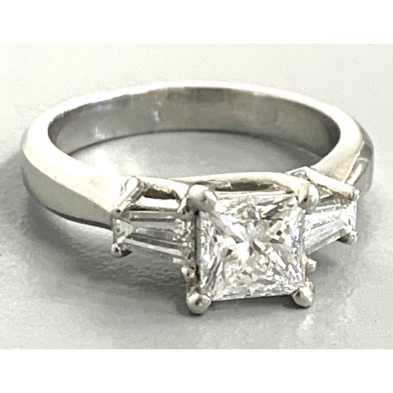 PLATINUM w/0.45CT DIAMONDS (center not included)