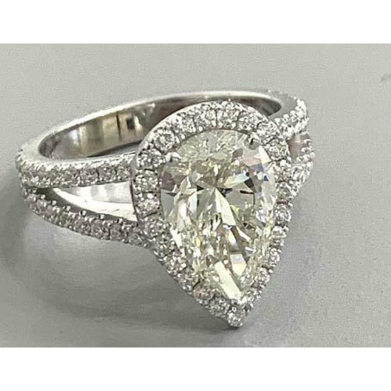 RING 18K WG w/0.64CT  DIAMONDS (center extra)