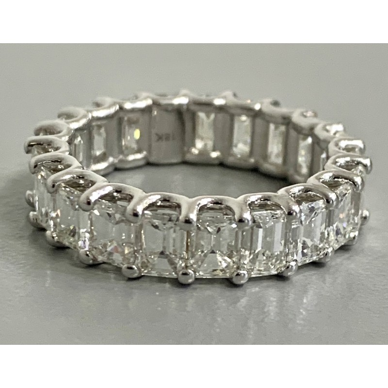 LADIES ETERNITY BAND 18K WG w/21-EMERALD CUT DIAMONDS AT 5.54CT TOTAL WEIGHT G/VS "SPECIAL ORDER"
